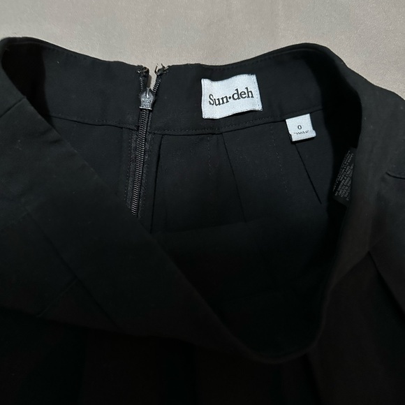 Aritzia Sunday best olive skirt - Picture 8 of 9